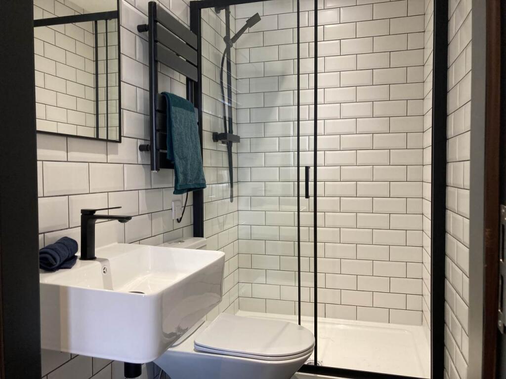 The Suites, 6-8 Aughton Street
